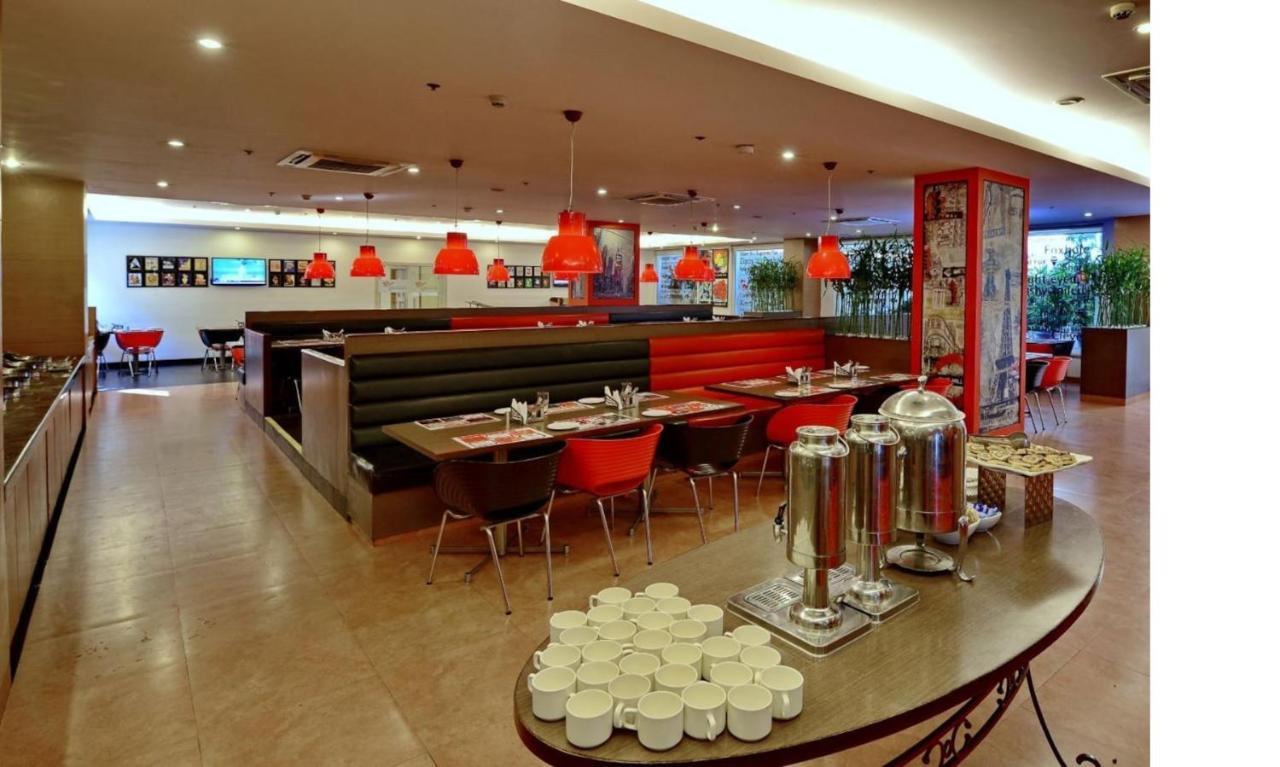 Red Fox Hotel, Delhi Airport Нью-Дели Экстерьер фото